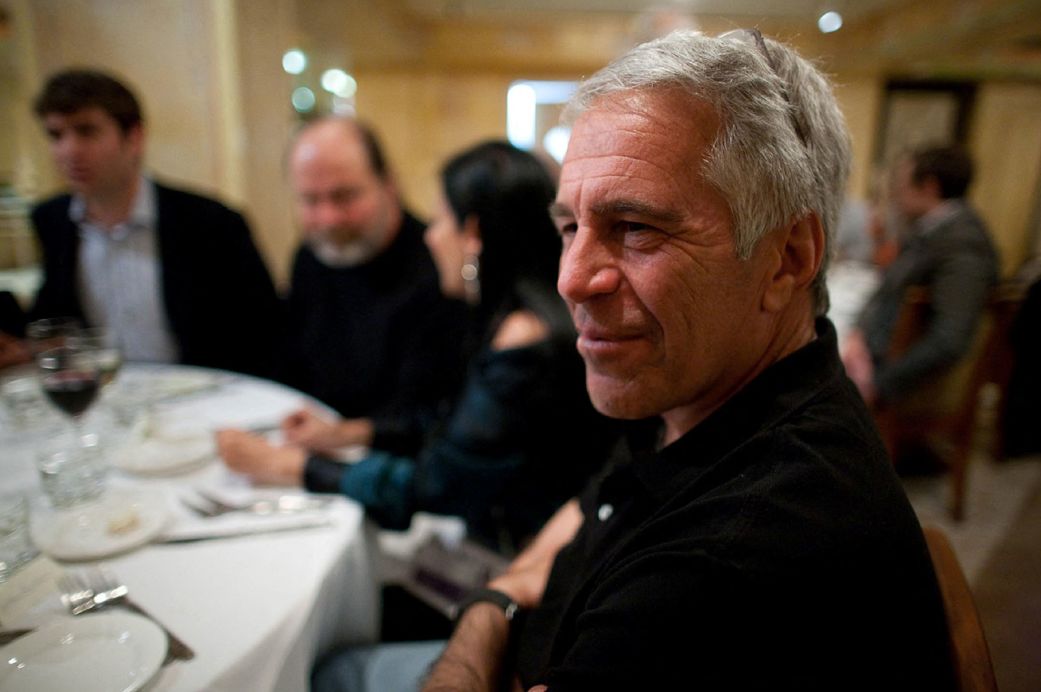 2025-12-18t190901z-522047500-rc25jia1qbq4-rtrmadp-3-usa-trump-epstein-files.jpg