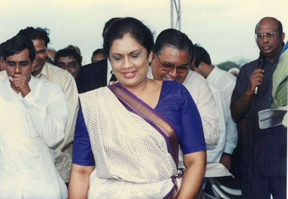 Chandrika-Kumaratunga-1.jpeg