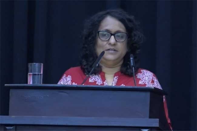 harini_L.jpg